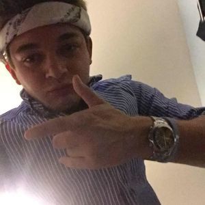 Meet your Posher, Bobby